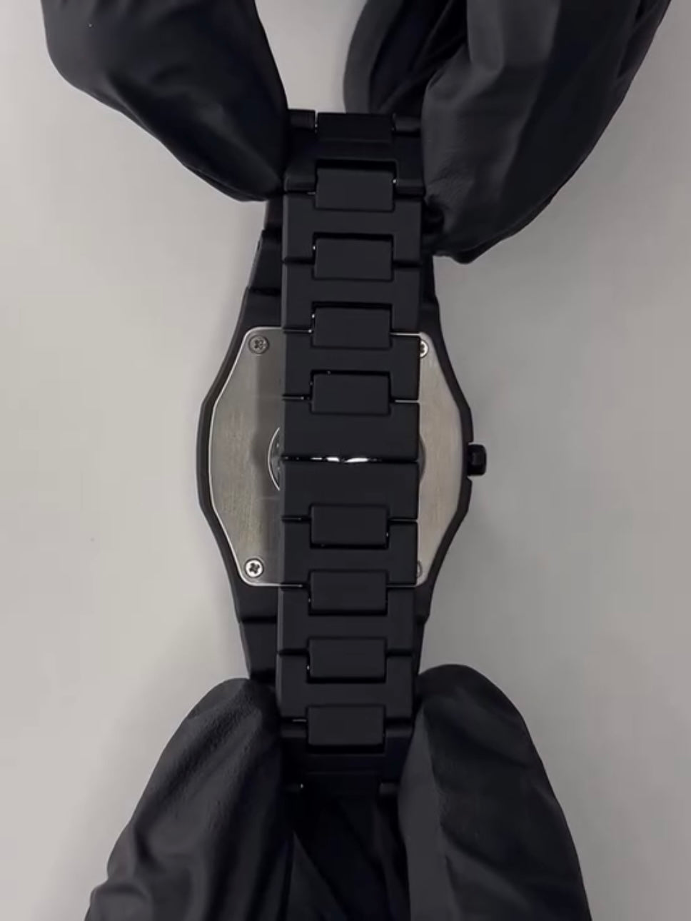 Arabic Aura Watch – Sleek Black Edition