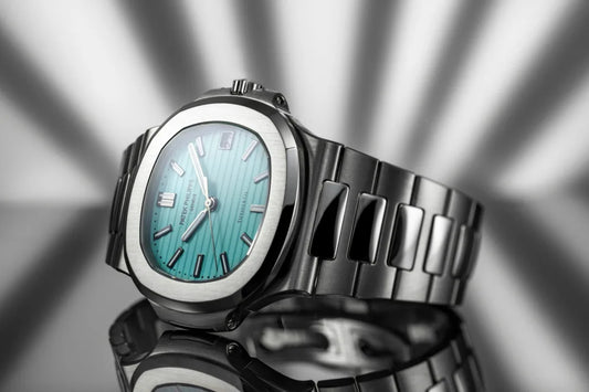 Patek Philippe Nautilus – Tiffany Style Dial in Stainless Steel