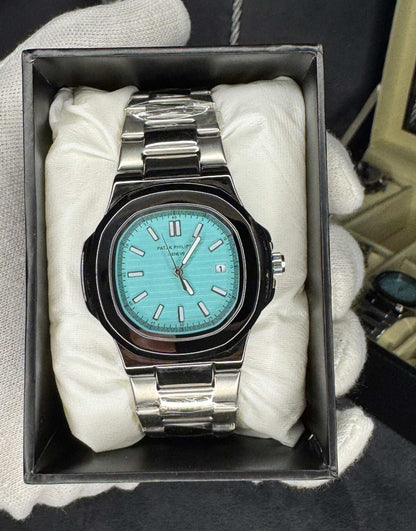 Patek Philippe Nautilus – Tiffany Style Dial in Stainless Steel